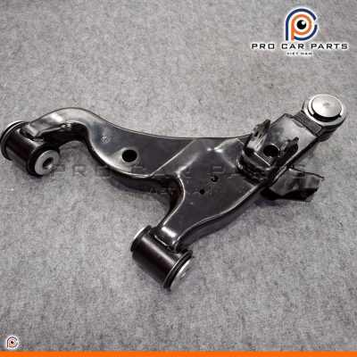 Càng a trước dưới innova bên trái