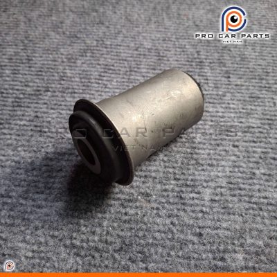 Cao su càng A dưới Triton 2015- 2WD (1 Cầu)