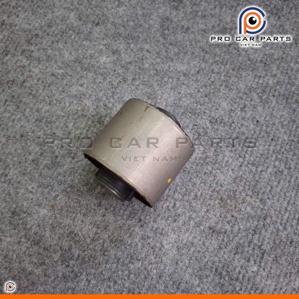 Cao su thanh giằng dọc sau nhỏ Grand Starex 2007-2018- (phía trước)