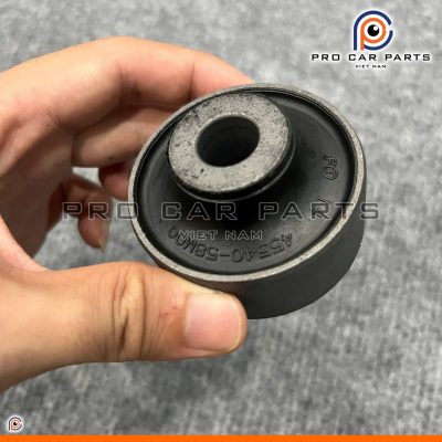 Cao su càng A lớn Ertiga 2012-2018