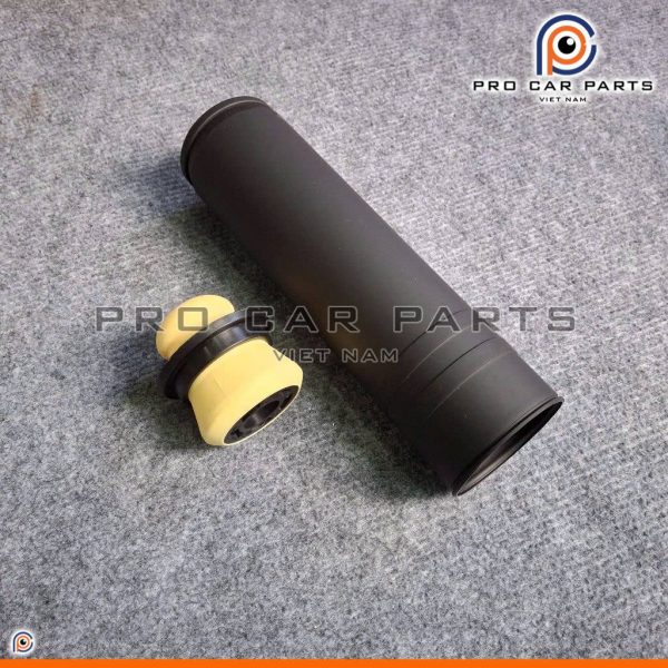 Chụp bụi phuộc sau Cruze