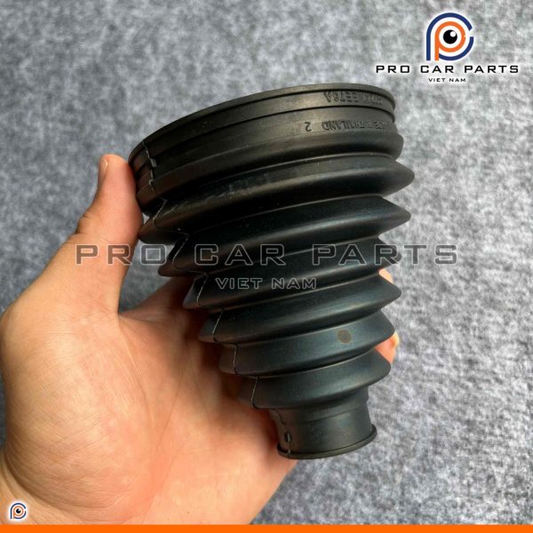 Chụp bụi láp ngoài Tiida 1.8 AT (Số tự động)