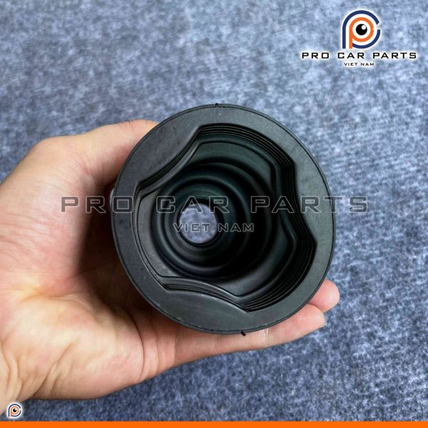 Chụp bụi láp trong Mazda 323 1989-2004