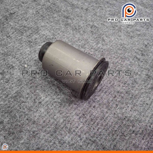 Cao su càng A dưới nhỏ Land Cruiser 1998-2007 (Càng Trước)