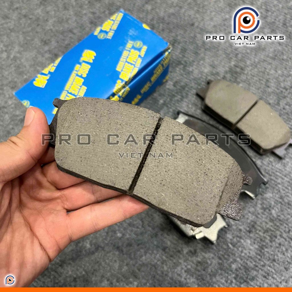 Bố thắng trước Hyundai Stargazer 2022-