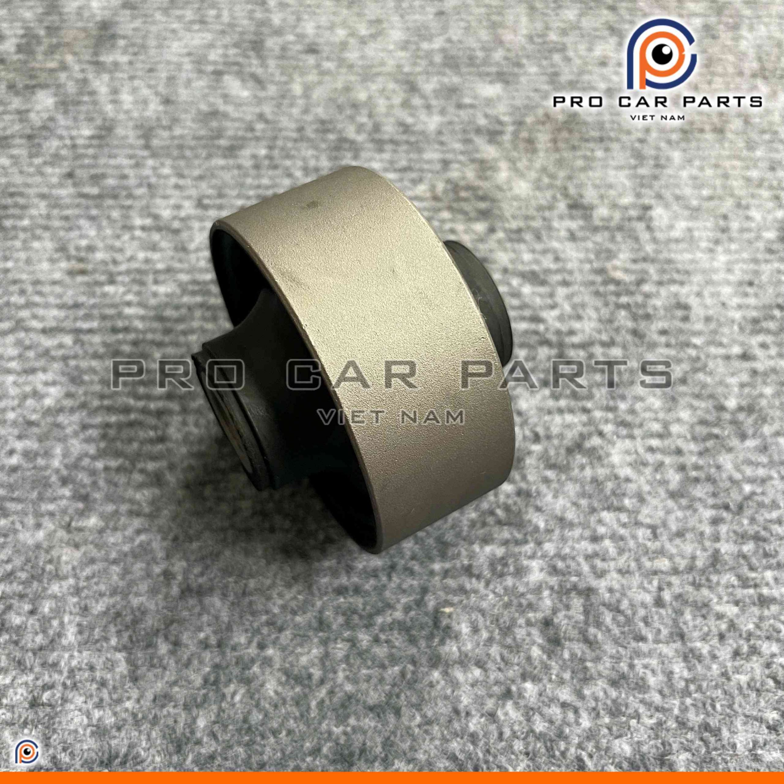 Cao su càng A dưới lớn Accord 2002-2008