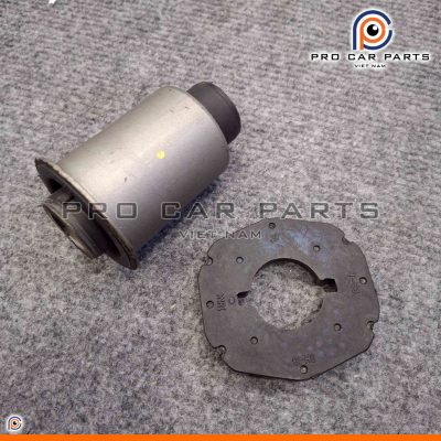 Cao su càng A dưới lớn Land Cruiser 1998-2007 (Càng Trước)