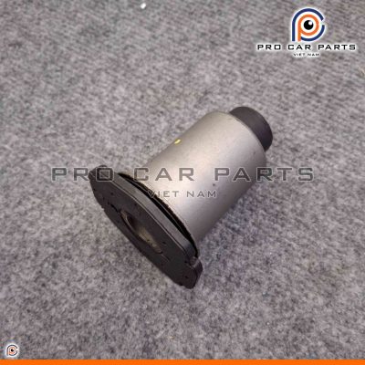 Cao su càng A dưới lớn Land Cruiser 1998-2007 (Càng Trước)