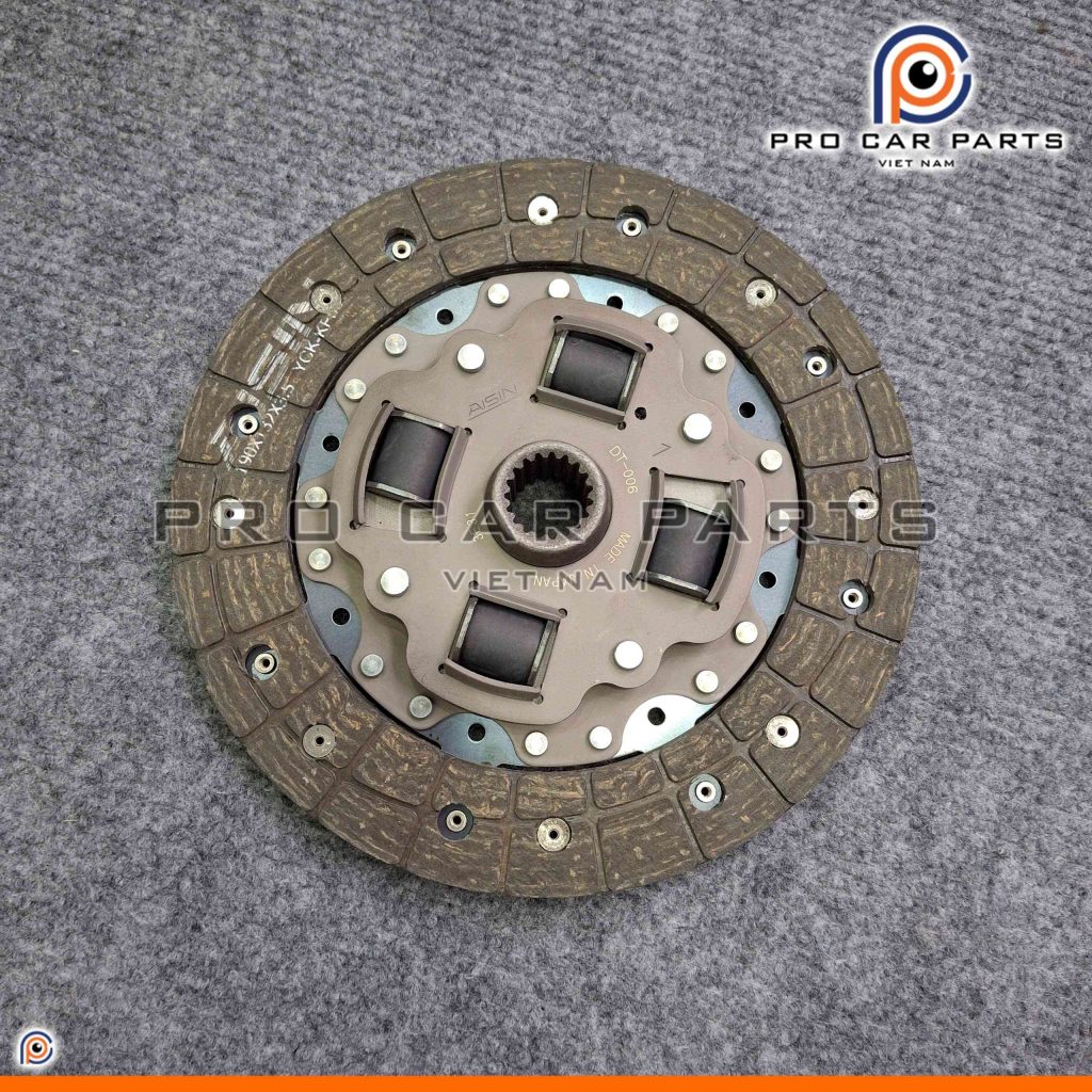 Lá côn Attrage 2013- Nay