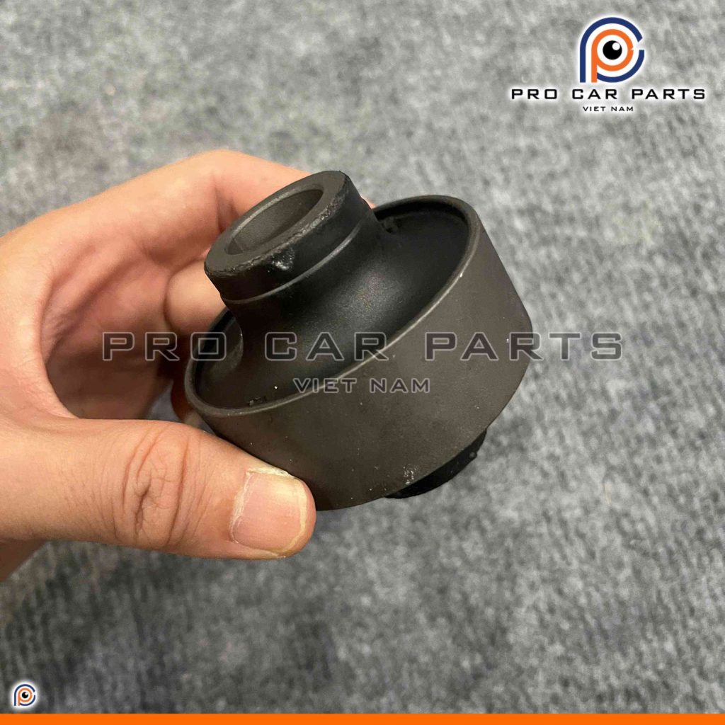 Cao su càng A lớn Suzuki XL7