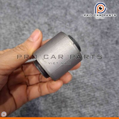 Cao su càng I sau Mazda 3 2003-2013 (Bệ đỡ lò xo) - Cục phía ngoài